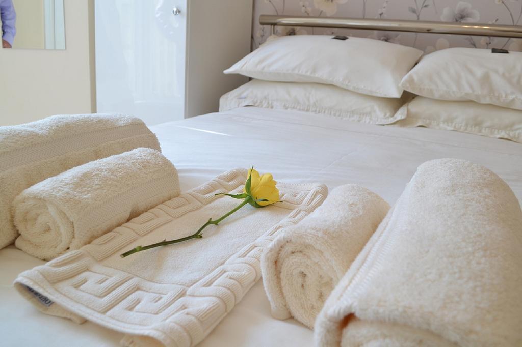 White Rose Guest House テンビー エクステリア 写真