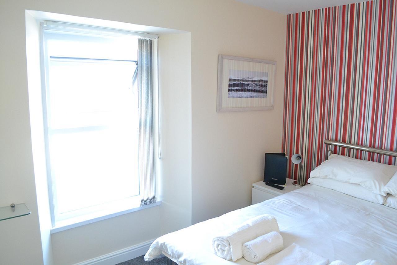 White Rose Guest House テンビー 部屋 写真
